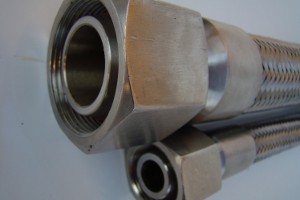 Końcówki węży metalowych